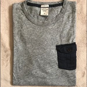 A&F Gray Tee